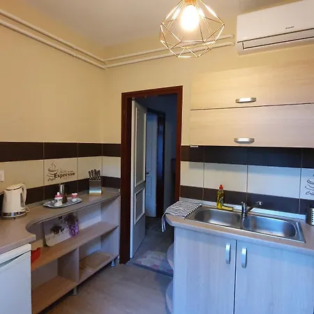 Pensionat Agnes Vendeghazak Siofok-apartman 1 Siófok